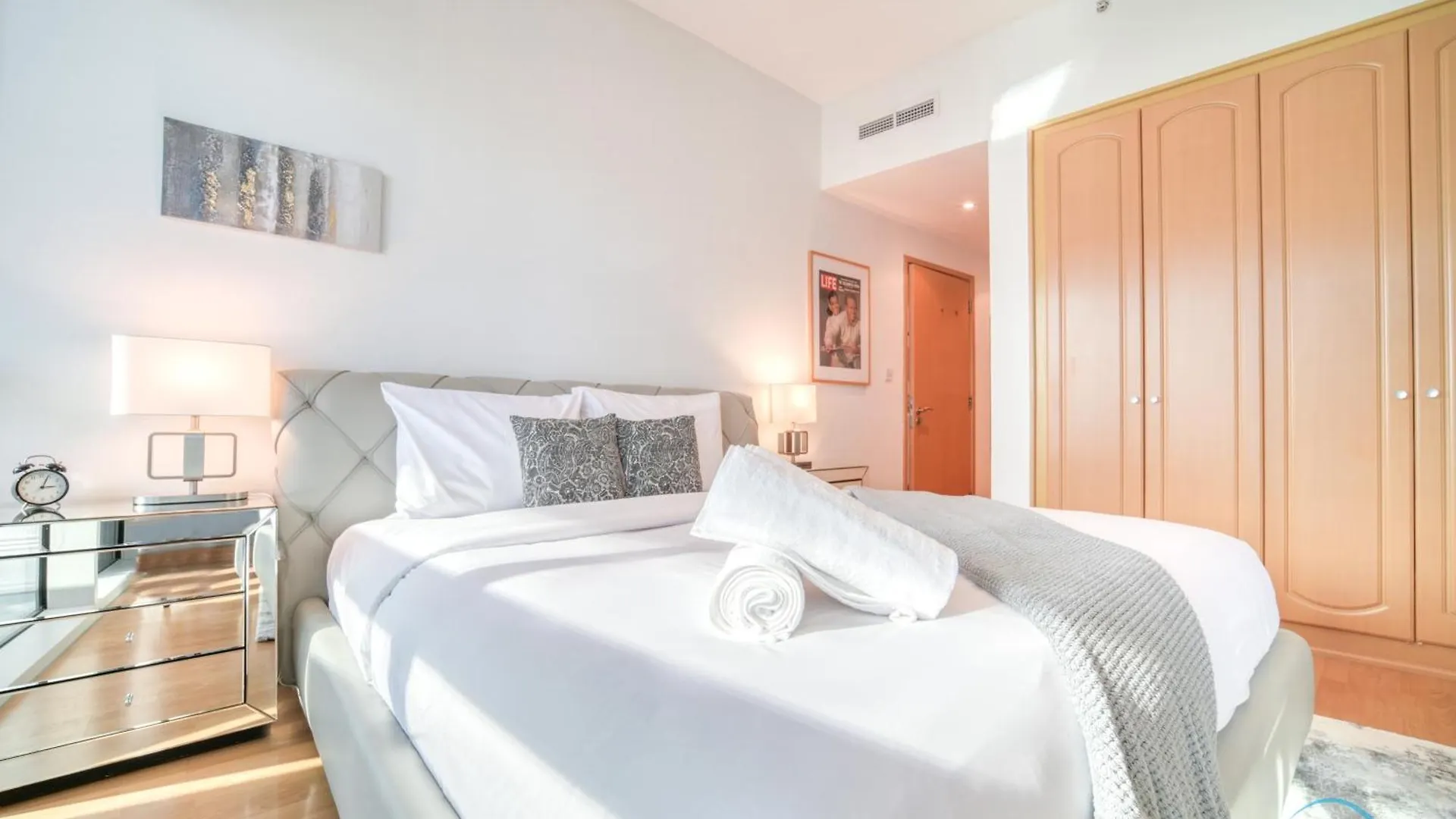 Contemporary 1Br At Marina Terrace Tower Dubai Marina By Deluxe Holiday Homes