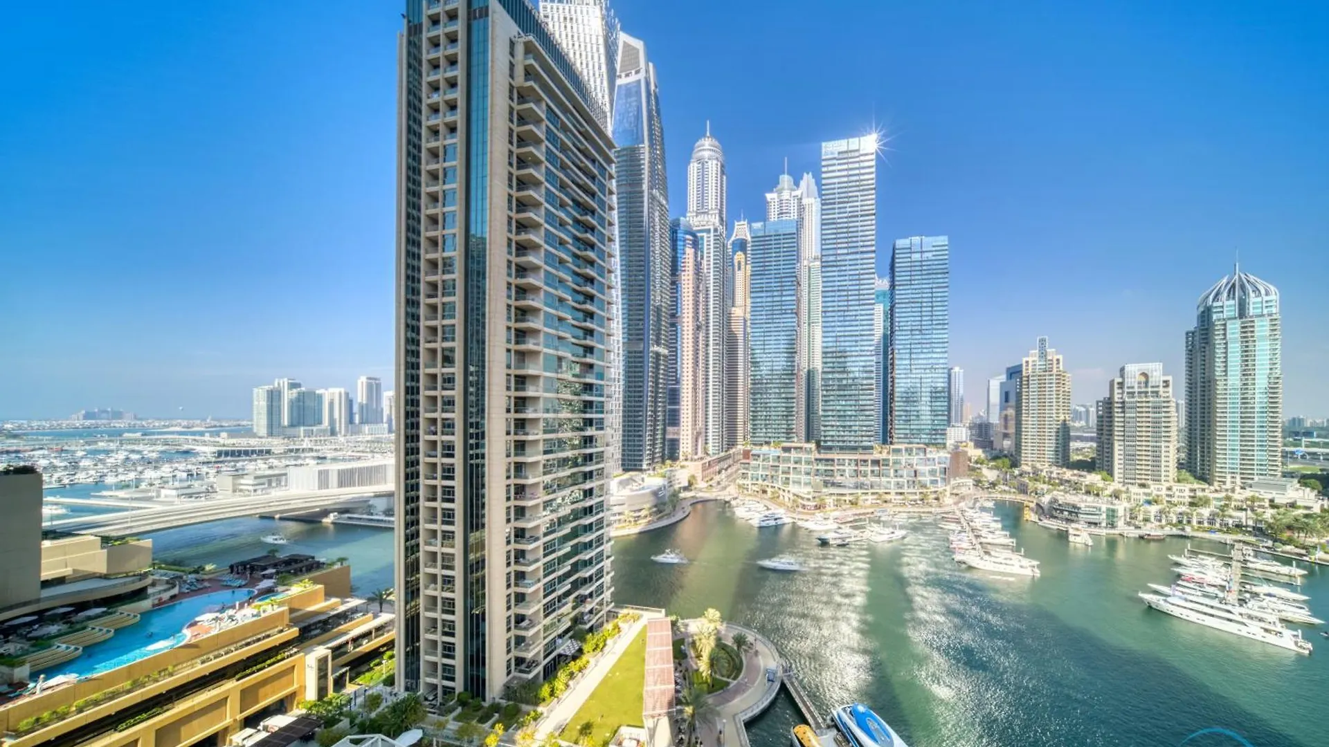 Contemporary 1Br At Marina Terrace Tower Dubai Marina By Deluxe Holiday Homes 아파트
