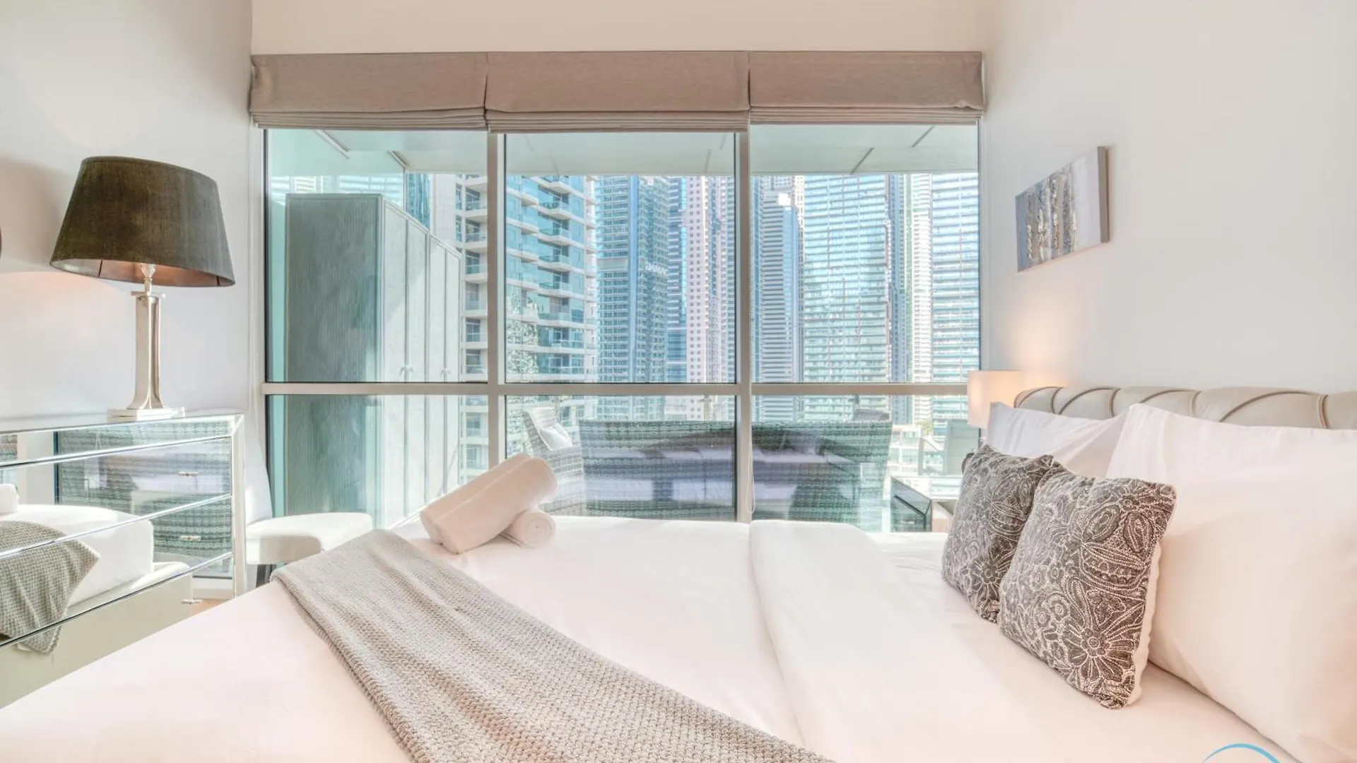 Contemporary 1Br At Marina Terrace Tower Dubai Marina By Deluxe Holiday Homes 0*,  아랍에미리트