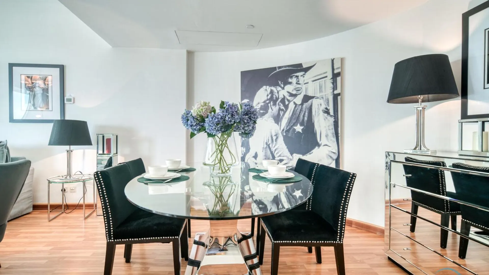 Contemporary 1Br At Marina Terrace Tower Dubai Marina By Deluxe Holiday Homes