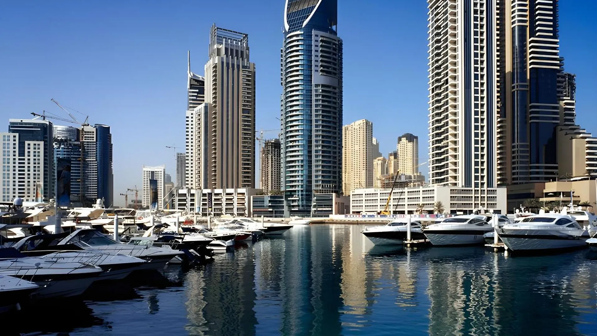 Contemporary 1Br At Marina Terrace Tower Dubai Marina By Deluxe Holiday Homes 아파트